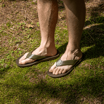 Voyager | Comfortable Flip Flops for Men | USA Made | Okabashi Shoes